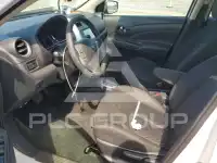 2019 Nissan VERSA фото