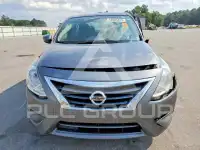2019 Nissan VERSA photo