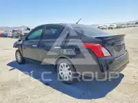 2019 Nissan VERSA фото
