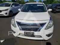 2019 Nissan VERSA фото