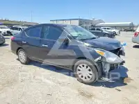 2019 Nissan VERSA фото