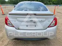 2019 Nissan VERSA фото