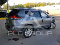 2019 Nissan ROGUE photo