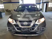 2019 Nissan ROGUE photo