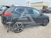 2019 Nissan ROGUE photo