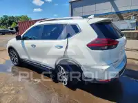2019 Nissan ROGUE photo
