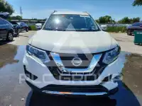 2019 Nissan ROGUE photo
