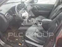2019 Nissan ROGUE photo