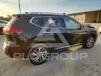 2019 Nissan ROGUE photo