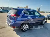 2019 Nissan ROGUE photo