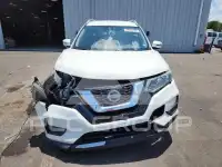 2019 Nissan ROGUE photo