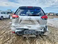 2019 Nissan ROGUE photo
