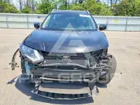 2019 Nissan ROGUE photo