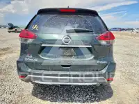 2019 Nissan ROGUE photo