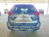 2019 Nissan ROGUE photo