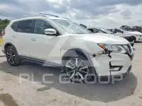 2019 Nissan ROGUE photo