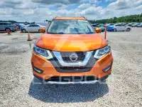 2019 Nissan ROGUE photo