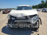 2019 Nissan ROGUE photo