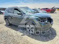 2019 Nissan ROGUE photo