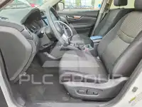 2019 Nissan ROGUE photo