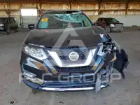 2019 Nissan ROGUE photo
