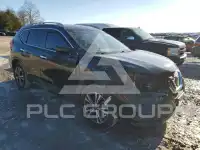 2019 Nissan ROGUE photo
