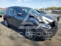 2019 Nissan ROGUE photo