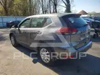 2019 Nissan ROGUE photo
