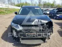 2019 Nissan ROGUE photo