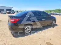 2019 Nissan SENTRA photo