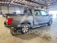 2019 Nissan TITAN фото