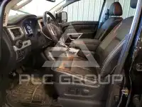 2019 Nissan TITAN фото
