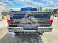 2019 Nissan TITAN фото
