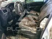 2019 Nissan TITAN photo