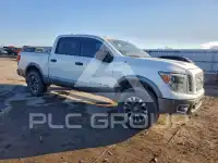 2019 Nissan TITAN фото