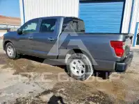 2019 Nissan TITAN photo