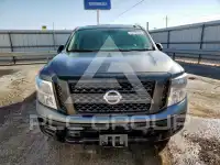 2019 Nissan TITAN photo