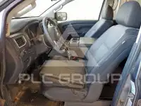 2019 Nissan TITAN photo