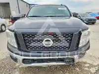 2019 Nissan TITAN фото