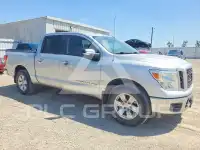 2019 Nissan TITAN фото