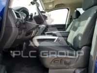 2019 Nissan TITAN фото
