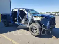 2019 Nissan TITAN фото