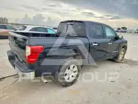 2019 Nissan TITAN фото