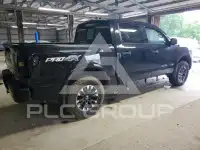 2019 Nissan TITAN photo
