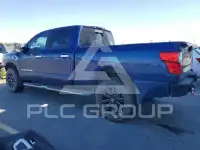 2019 Nissan TITAN фото