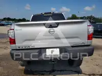 2019 Nissan TITAN photo