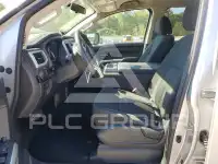 2019 Nissan TITAN фото