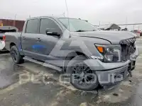 2019 Nissan TITAN фото