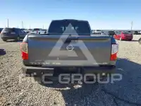2019 Nissan TITAN фото
