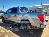 2019 Nissan TITAN photo